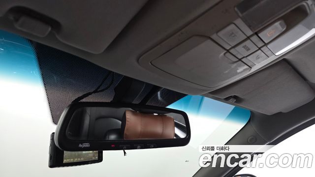 KG Mobility KORANDO 2016 — photo 17