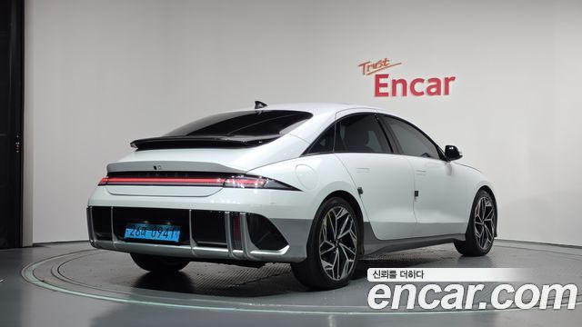 Hyundai Ioniq6 2023 — photo 2