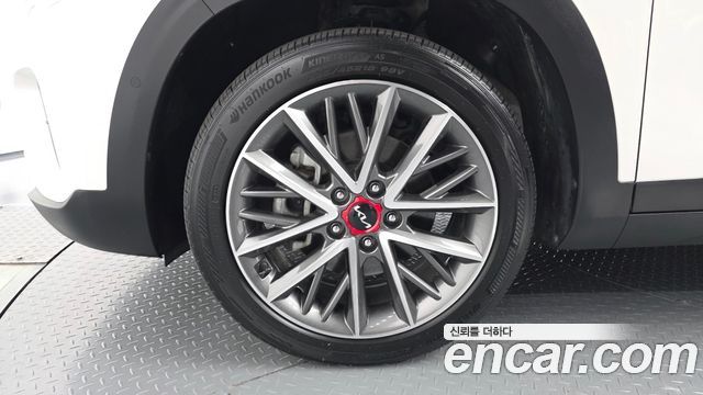 Kia Seltos 2023 — photo 5