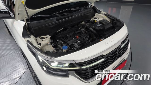 Kia Seltos 2023 — photo 6