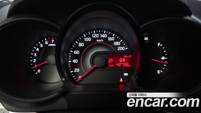 Kia RAY 2016 — photo 11