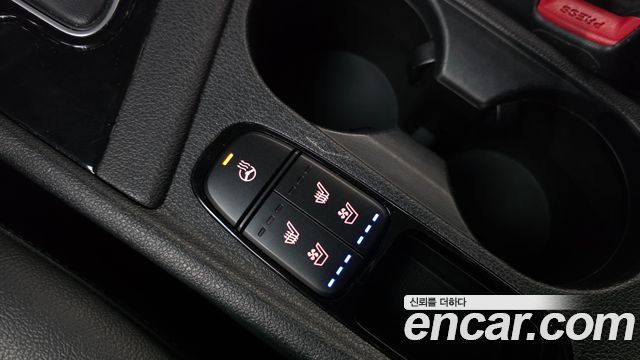 Kia Niro 2017 — photo 21