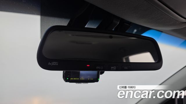 Kia Niro 2017 — photo 25