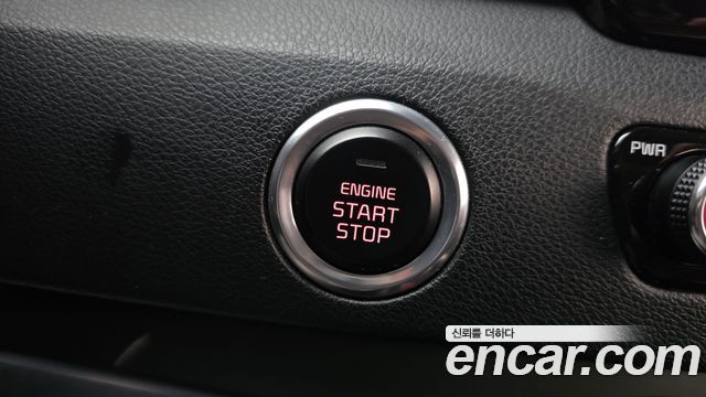 Kia Niro 2017 — photo 27