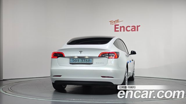 Tesla Model 3 2021 — photo 4