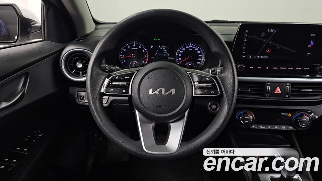 Kia K3 2022 — photo 19