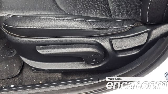 Kia K3 2022 — photo 16