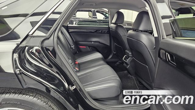 Hyundai Grandeur 2023 — photo 12