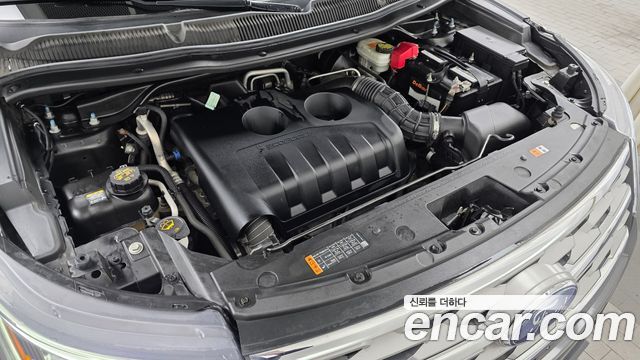 Ford Explorer 2018 — photo 6