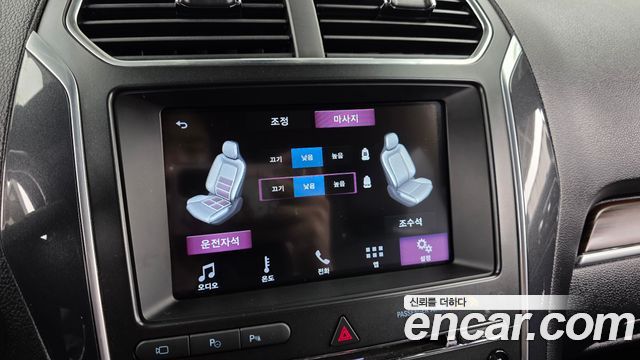 Ford Explorer 2018 — photo 21