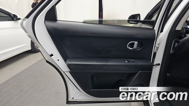 Hyundai Ioniq5 2022 — photo 15