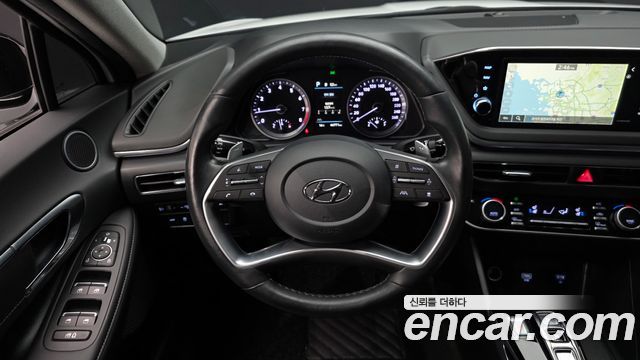 Hyundai Sonata 2023 — photo 19
