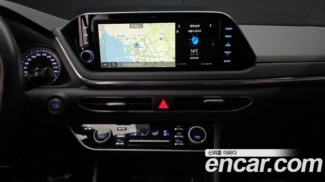 Hyundai Sonata 2023 — photo 20