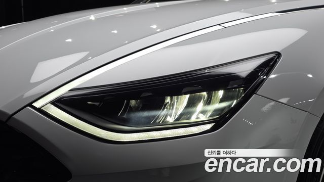 Hyundai Sonata 2023 — photo 8