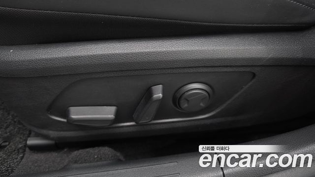 Hyundai Sonata 2023 — photo 29