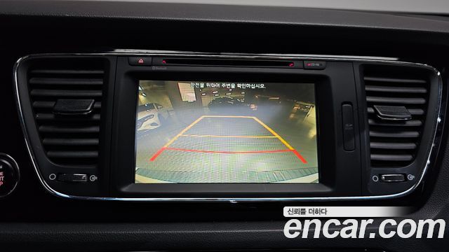 Kia Canival 2016 — photo 15