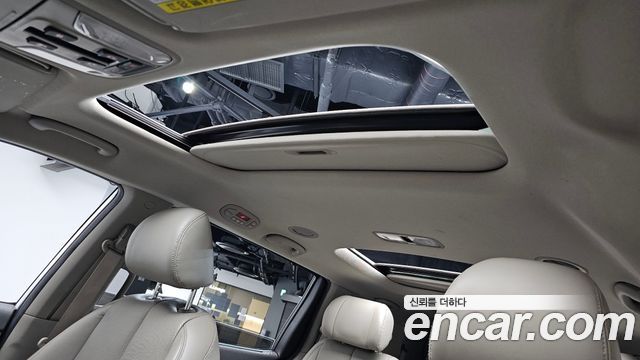 Kia Canival 2016 — photo 17