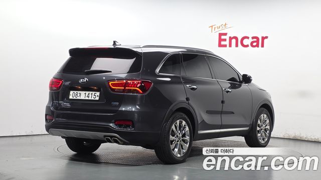 Kia Sorento 2018 — photo 2
