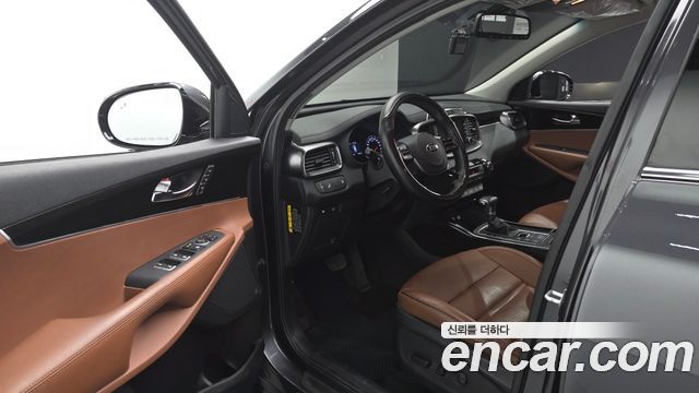 Kia Sorento 2018 — photo 10