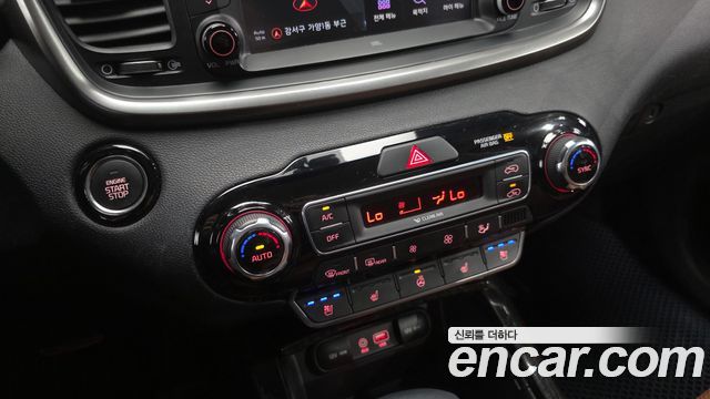 Kia Sorento 2018 — photo 17