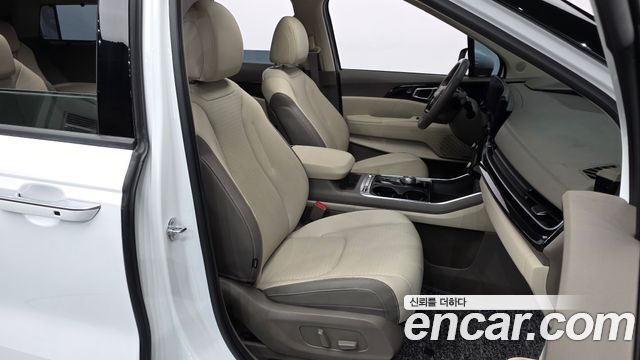 Kia Canival 2025 — photo 11