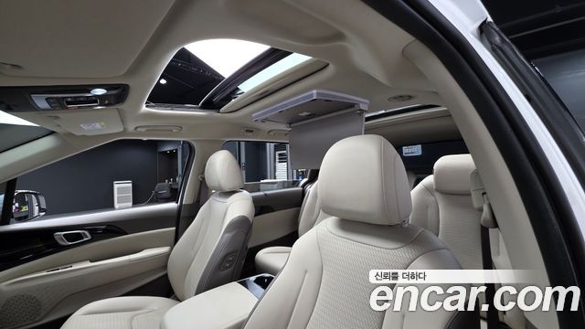 Kia Canival 2025 — photo 17