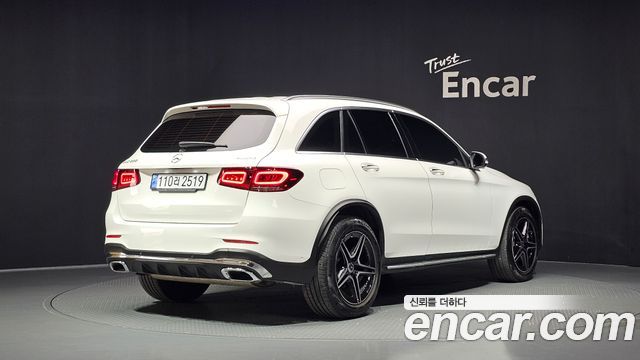 Mercedes-Benz GLC-Class 2022 — photo 2