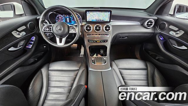 Mercedes-Benz GLC-Class 2022 — photo 10