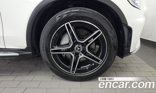 Mercedes-Benz GLC-Class 2022 — photo 7