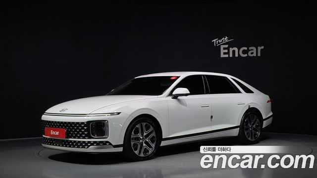 Hyundai Grandeur 2023 — photo 1