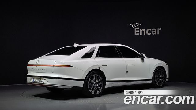 Hyundai Grandeur 2023 — photo 2