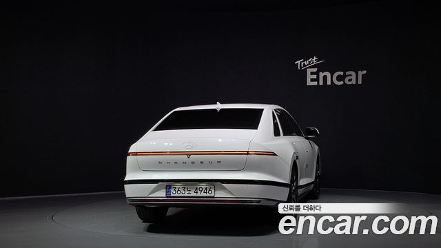 Hyundai Grandeur 2023 — photo 4