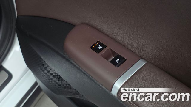 Hyundai Grandeur 2023 — photo 19