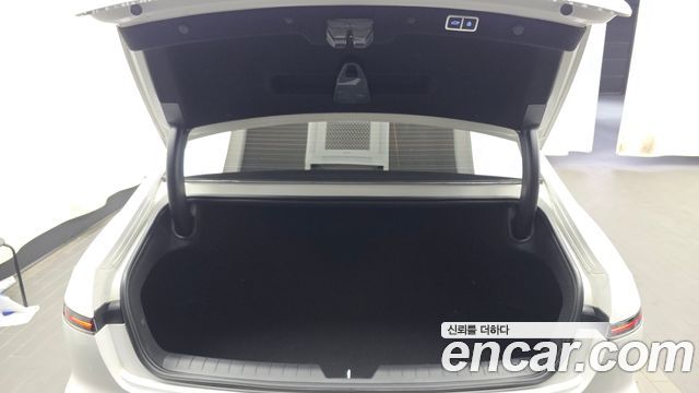 Hyundai Grandeur 2023 — photo 20