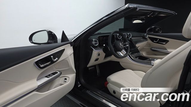 Mercedes-Benz CLE-Class 2026 — photo 13