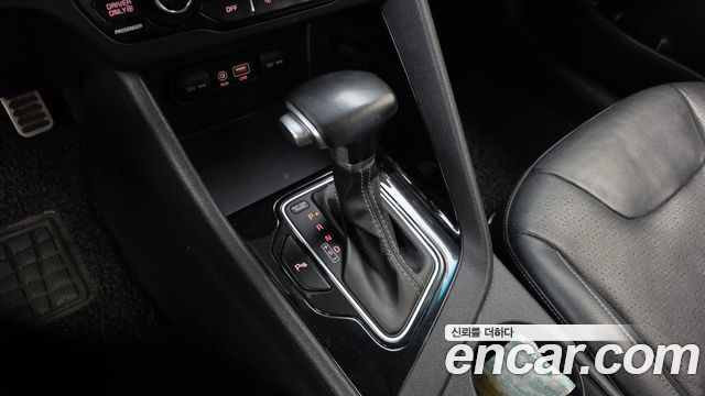 Kia Niro 2017 — photo 9