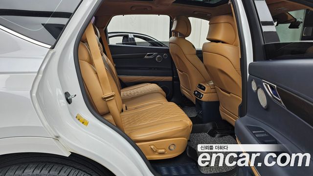 Genesis GV80 2020 — photo 17