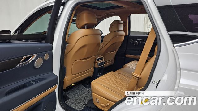 Genesis GV80 2020 — photo 18