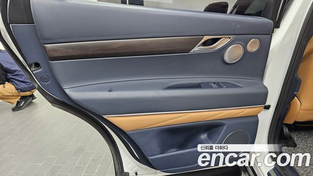 Genesis GV80 2020 — photo 15