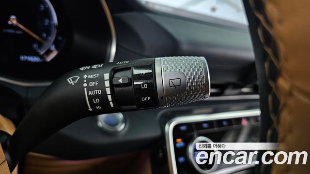 Genesis GV80 2020 — photo 28