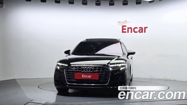 Audi A8 2022 — photo 3