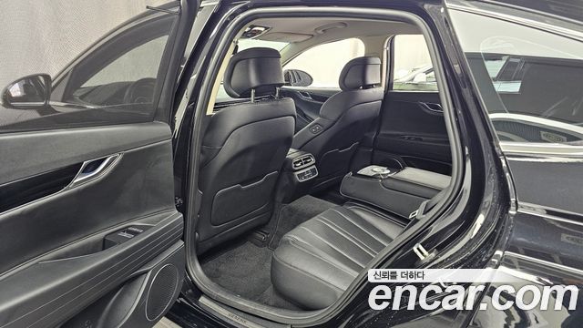 Genesis G80 2022 — photo 18