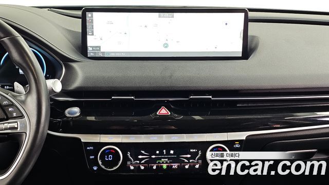 Genesis G80 2022 — photo 25