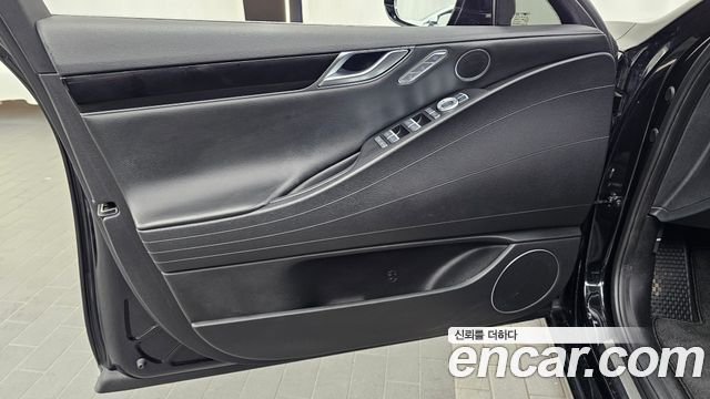 Genesis G80 2022 — photo 14