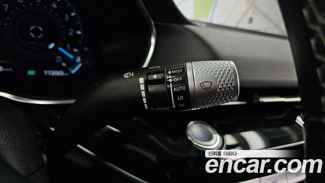 Genesis G80 2022 — photo 28