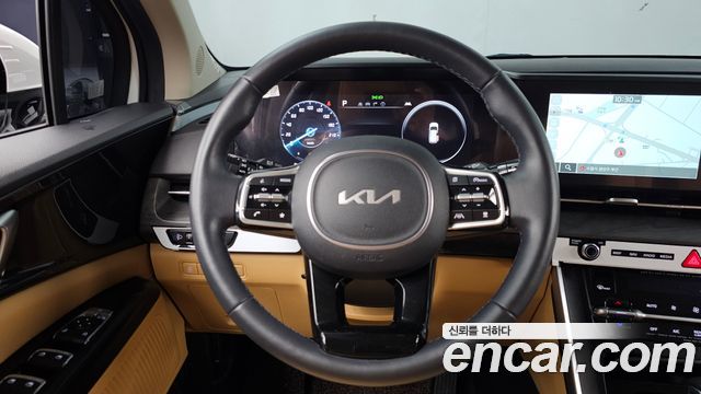 Kia Canival 2023 — photo 19