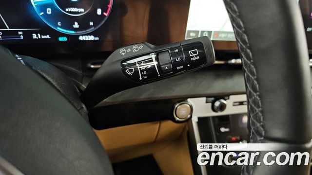 Kia Canival 2023 — photo 20
