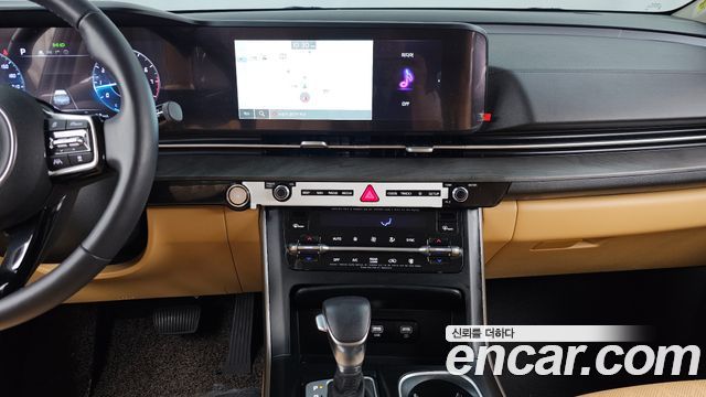 Kia Canival 2023 — photo 21