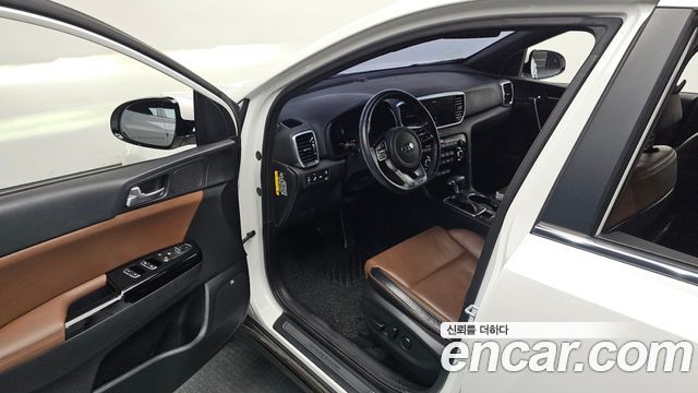 Kia Sportage 2019 — photo 13