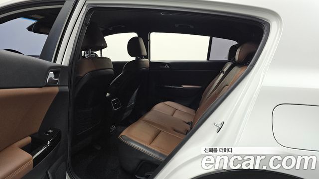 Kia Sportage 2019 — photo 17